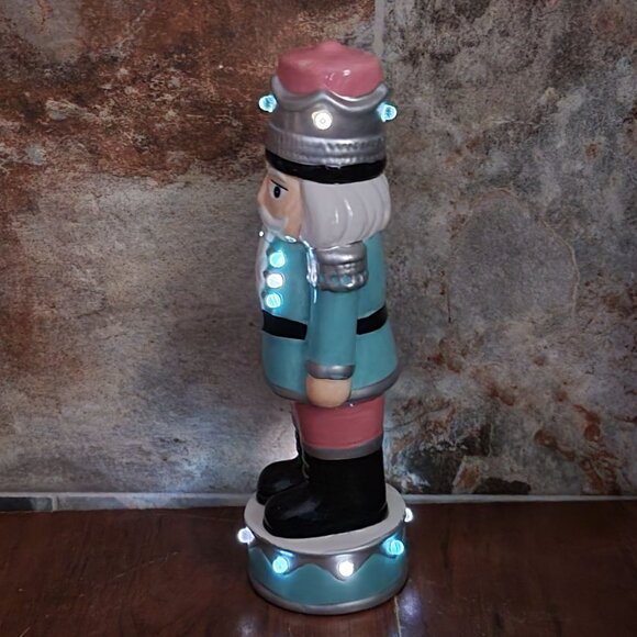 Lights Up Ceramic Nutcracker Christmas Decor Repaired Chip - Picture 5 of 13